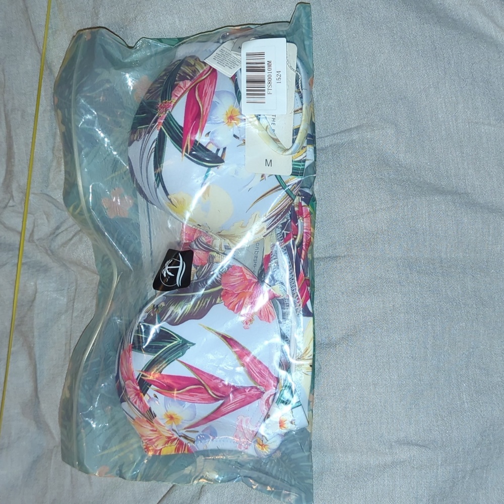 Cupshe floral push up bikini top only - M